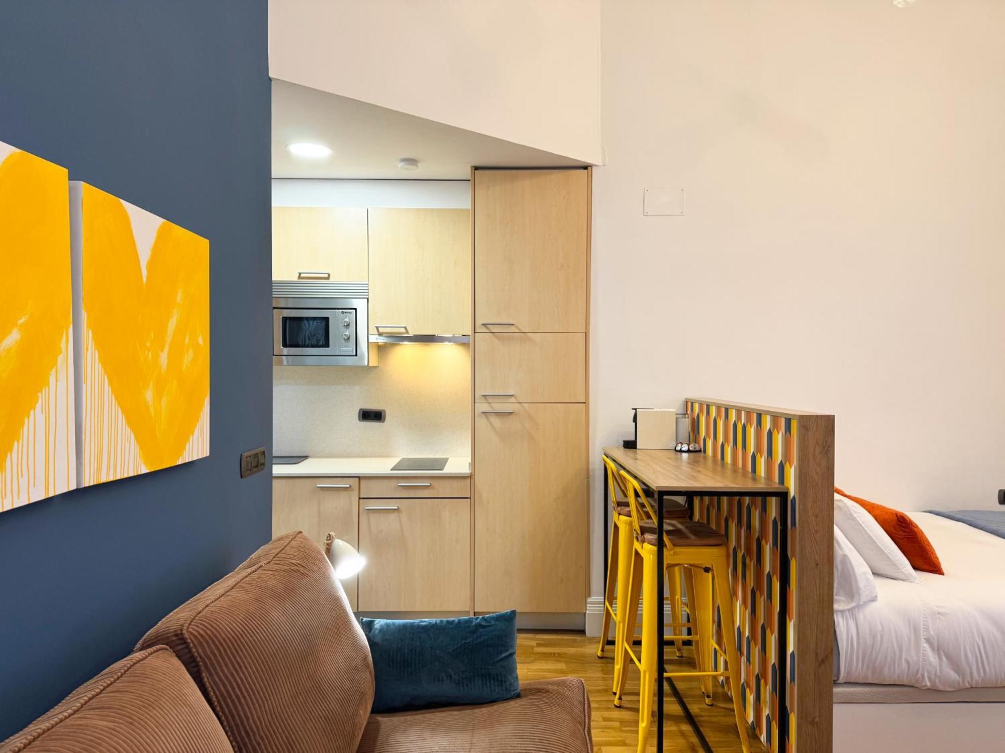 Labarta Estudio En Puerta Del Sol Con Parking Vigo Exteriér fotografie